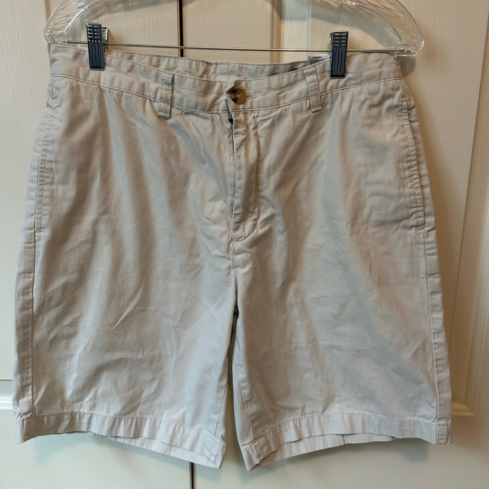 Vineyard Vines Khaki Shorts